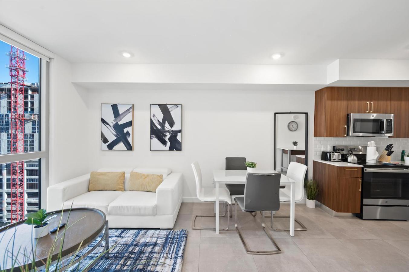 Appartamento Modern Unit Mins From Brickell With Free Parking Miami Esterno foto