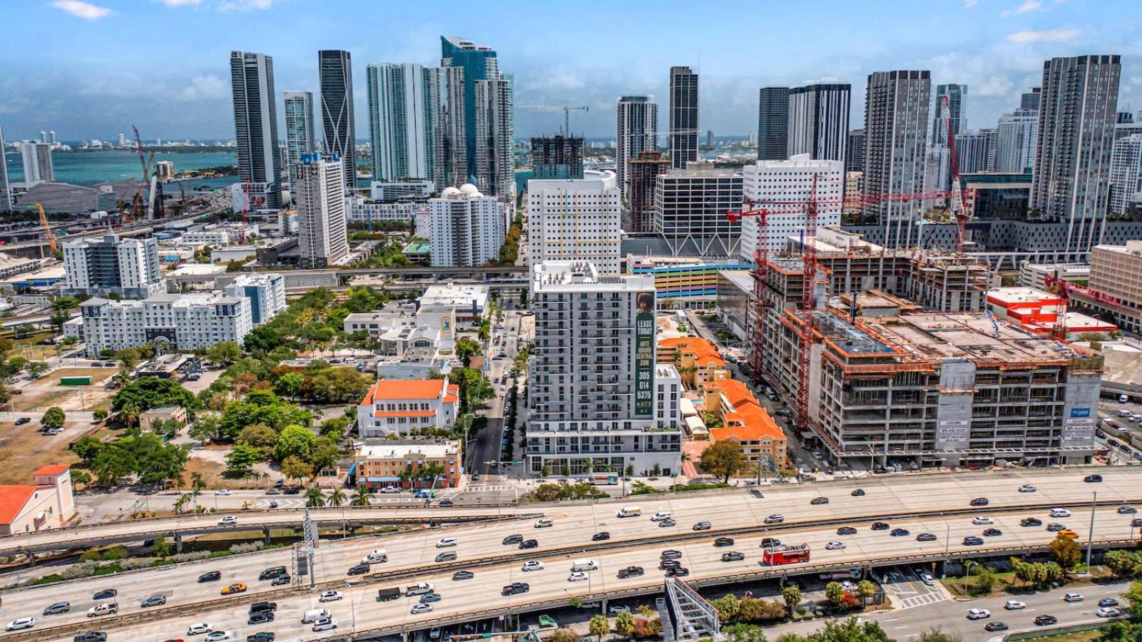Appartamento Modern Unit Mins From Brickell With Free Parking Miami Esterno foto